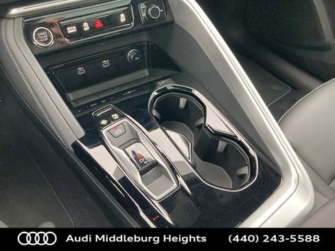 Used 2025 Audi Q5 Premium Plus w/ Premium Plus image 37