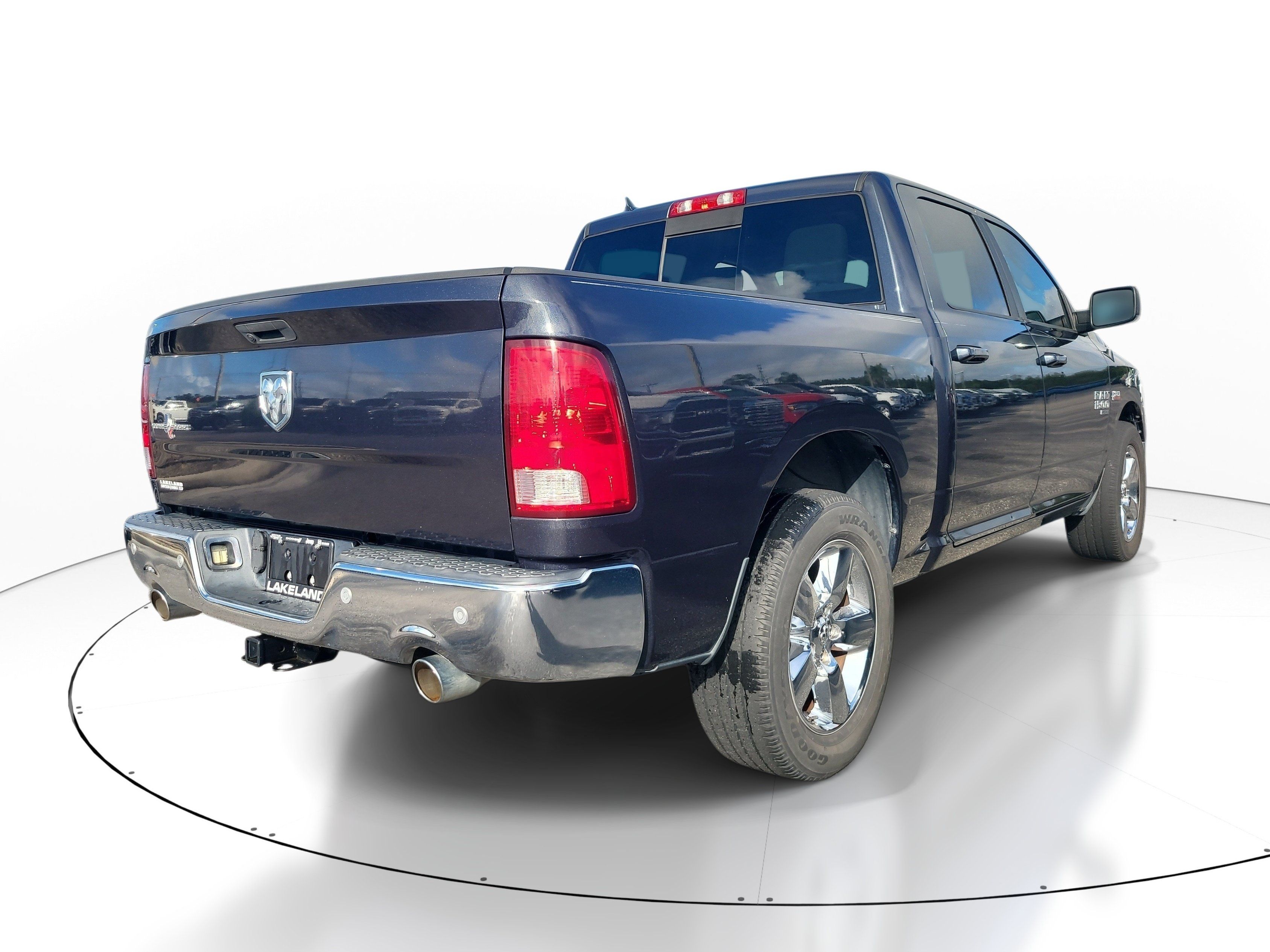 Used 2019 RAM 1500 Lone Star RWD image 4