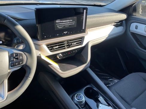 New 2026 Ford Explorer Active image 17