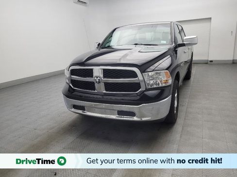 Used 2020 RAM 1500 Classic SLT image 1