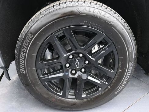 New 2026 Chevrolet Silverado 1500 Custom AWD/4WD image 17