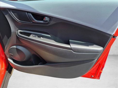 Used 2020 Hyundai Kona SEL Plus FWD image 27