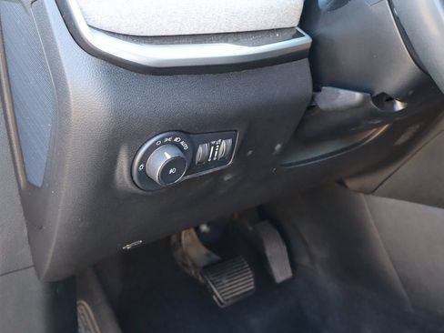 Used 2024 Jeep Compass Latitude AWD/4WD image 21