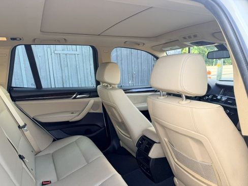 Used 2016 BMW X3 xDrive28i AWD/4WD image 18
