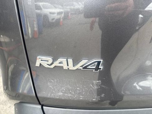 Used 2024 Toyota RAV4 LE FWD image 23