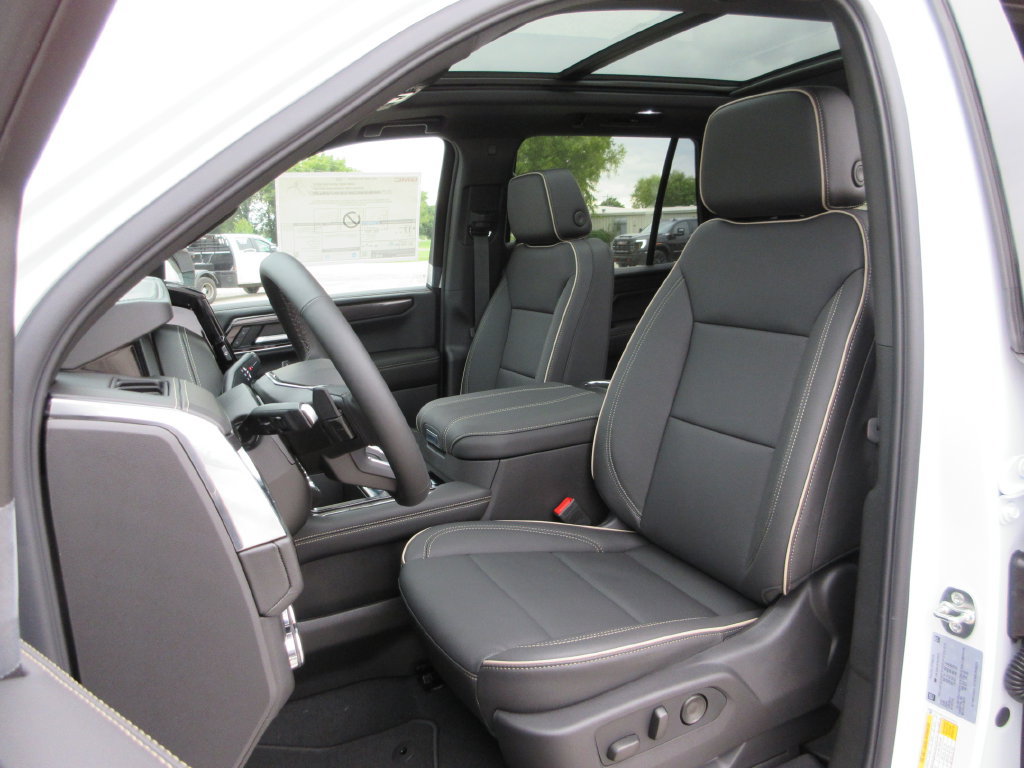 New 2027 GMC Yukon Elevation w/ Technology Package AWD/4WD image 9