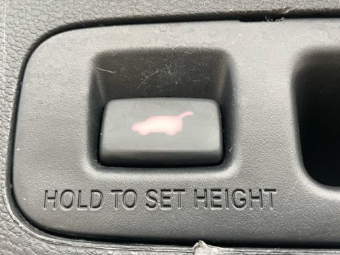 Used 2020 Honda CR-V EX-L image 17