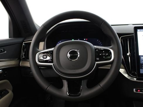 New 2026 Volvo XC90 B5 Plus AWD/4WD image 25