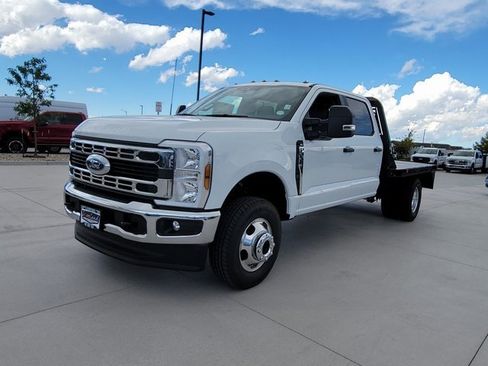 New 2026 Ford F350 XL w/ XL Chrome Package image 7