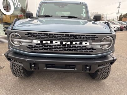 New 2025 Ford Bronco Badlands w/ Sasquatch Package