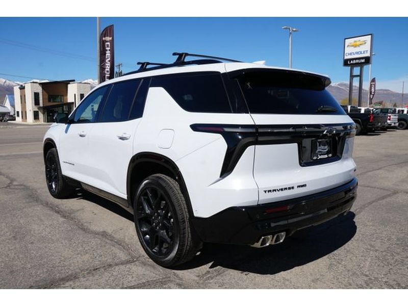 New 2026 Chevrolet Traverse RS w/ LPO, Floor Liner Package AWD/4WD image 4