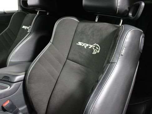 Used 2020 Dodge Challenger SRT Hellcat w/ Plus Package RWD image 9