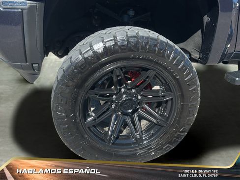 Used 2024 GMC Sierra 2500 Denali w/ Denali Reserve Package image 34