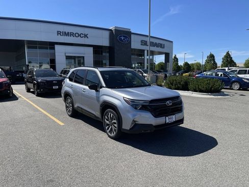 New 2026 Subaru Forester Touring AWD/4WD image 12