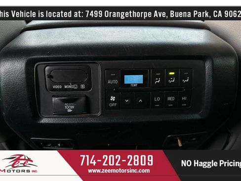 Used 2008 Toyota Sequoia Limited image 34