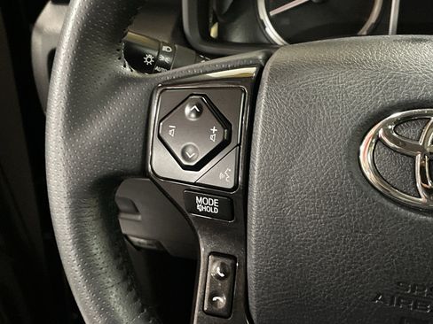 Used 2024 Toyota 4Runner SR5 Premium w/ Moonroof Package image 10