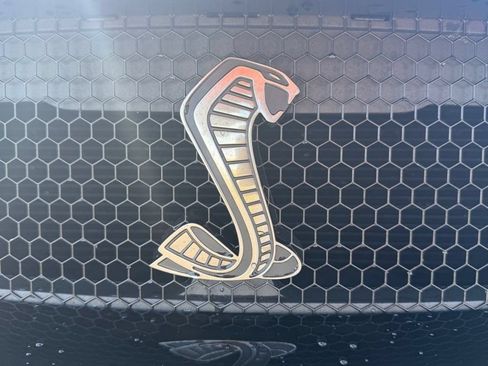 Used 2022 Ford Mustang Shelby GT500 w/ Technology Package RWD image 9