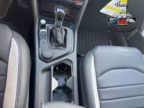 New 2025 Volkswagen Taos SEL image 14