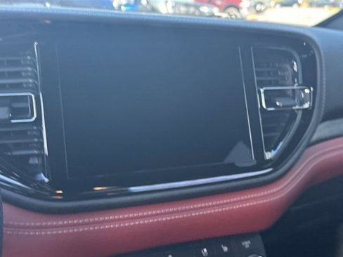 Used 2023 Dodge Durango SRT image 31