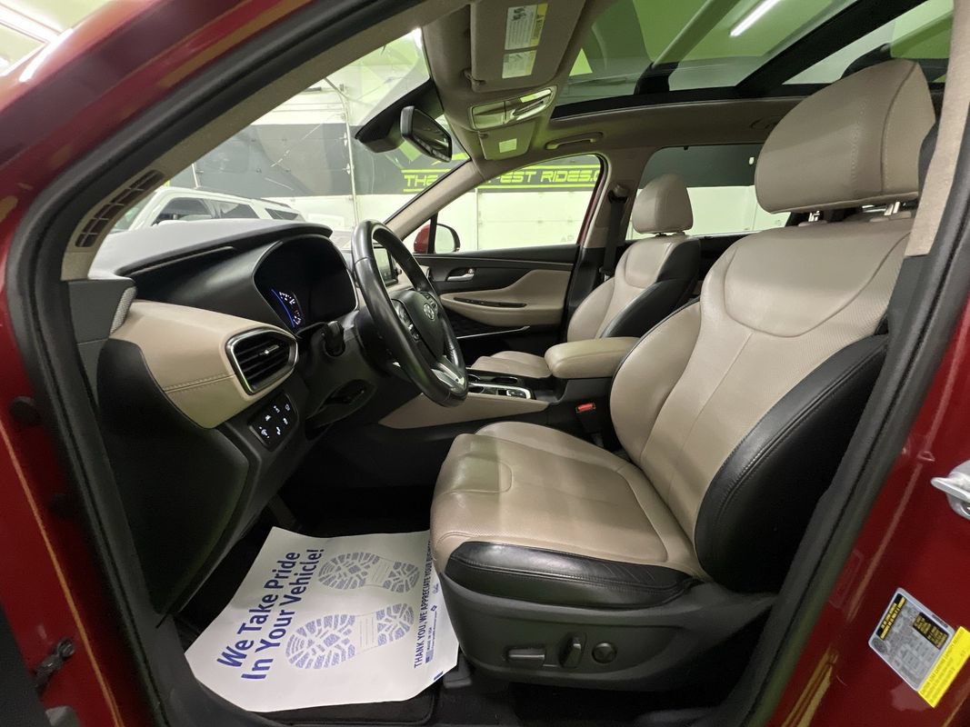 Used 2019 Hyundai Santa Fe Limited AWD/4WD image 17