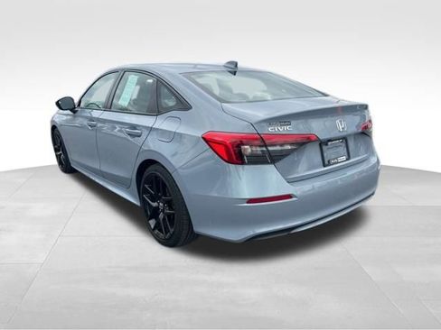 Used 2022 Honda Civic Sport image 5