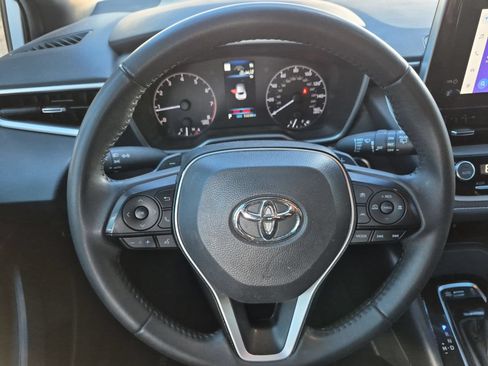 Used 2023 Toyota Corolla SE FWD image 18