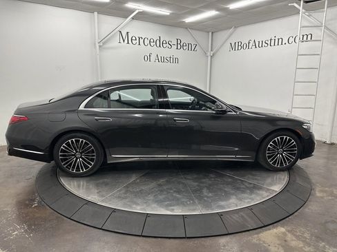 Used 2022 Mercedes-Benz S 580 4MATIC Sedan image 8