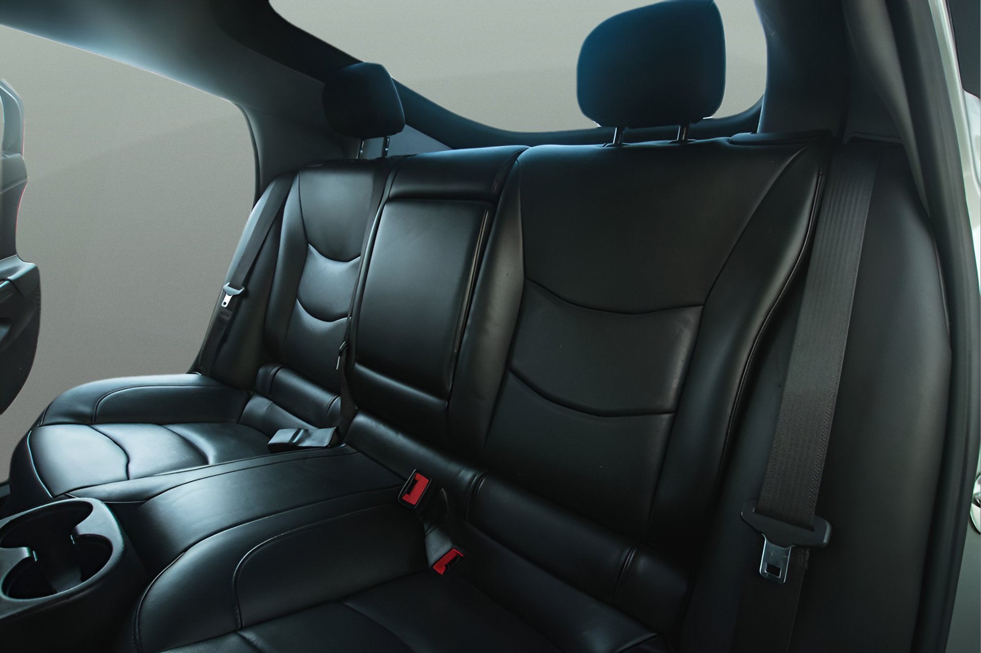 Used 2016 Chevrolet Volt Premier FWD image 11