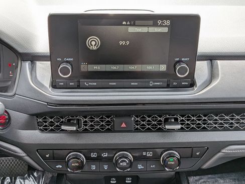 Used 2025 Honda Accord SE image 23