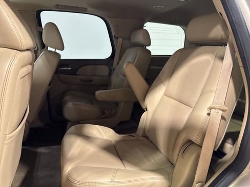 Used 2009 Chevrolet Tahoe LTZ AWD/4WD image 26
