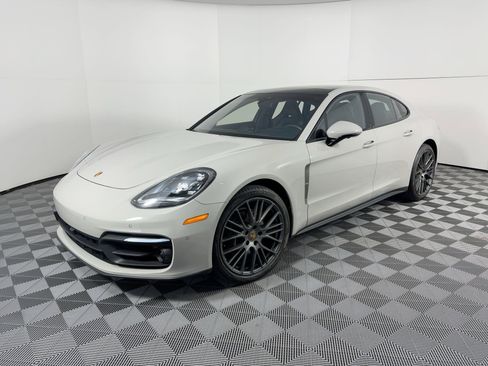 Used 2023 Porsche Panamera 4 Platinum Edition w/ Assistance Package image 1