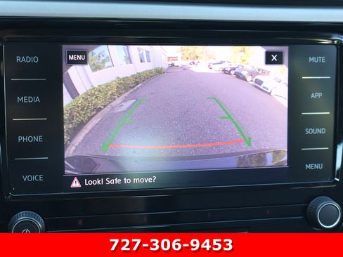 Used 2021 Volkswagen Passat 2.0T S image 4