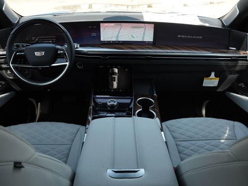 New 2026 Cadillac Escalade Platinum Sport w/ LPO, ONYX Package image 7