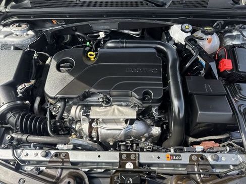 Used 2024 Chevrolet Malibu LT image 30