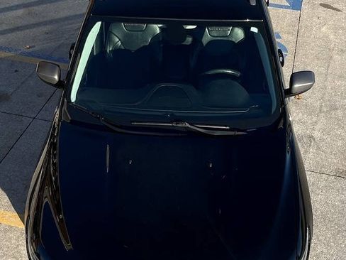 Used 2019 Jeep Cherokee Trailhawk w/ Cold Weather Group image 11