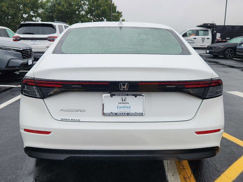 Used 2023 Honda Accord LX image 5