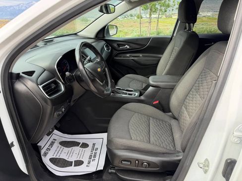 Used 2018 Chevrolet Equinox LT AWD/4WD image 10