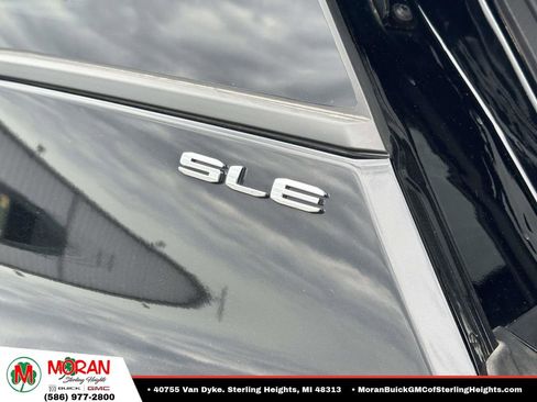 Certified 2023 GMC Terrain SLE w/ Driver Convenience Package FWD image 11