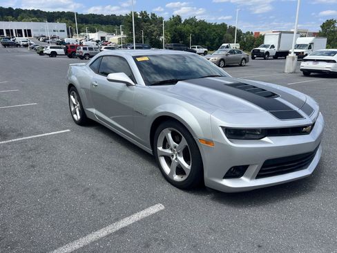 Used 2015 Chevrolet Camaro SS w/ RS Package RWD image 1