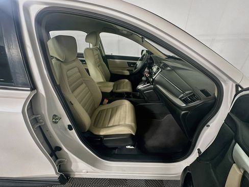 Used 2020 Honda CR-V LX image 28