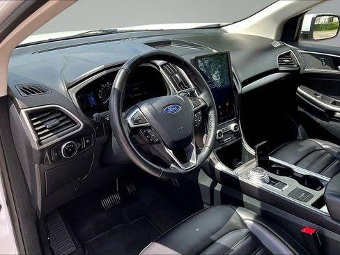 Used 2024 Ford Edge SEL AWD/4WD image 17