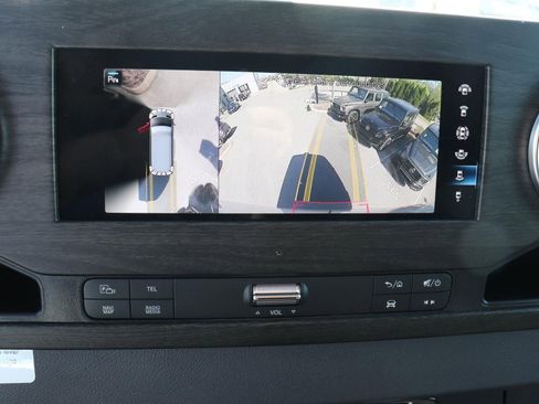 New 2022 Mercedes-Benz Sprinter 2500 image 30