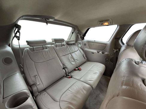 Used 2006 Toyota Sienna image 17