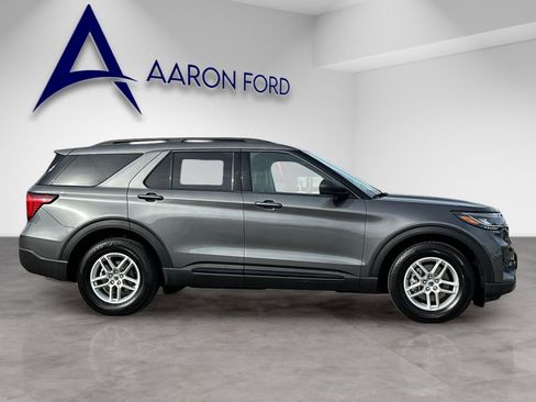 New 2026 Ford Explorer Active w/ Active Comfort Package image 7