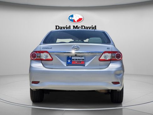 Used 2013 Toyota Corolla LE FWD image 5