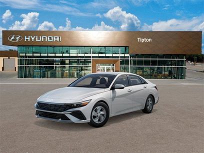 New 2026 Hyundai Elantra SE