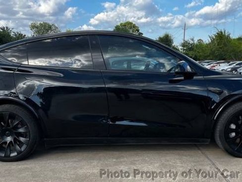 Used 2021 Tesla Model Y AWD image 5