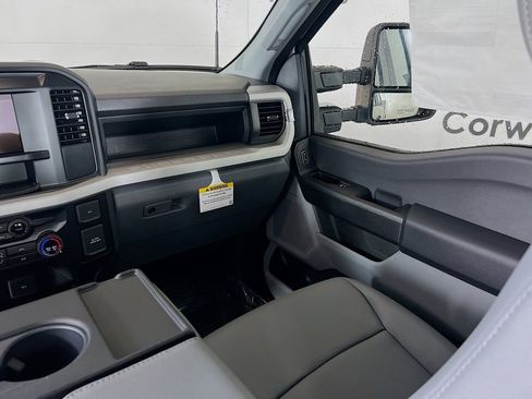 New 2026 Ford F250 XL image 23