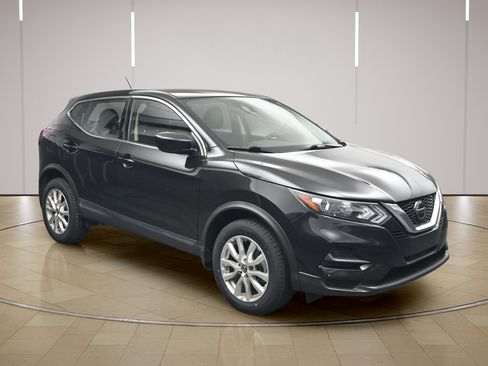 Certified 2021 Nissan Rogue Sport S FWD image 1