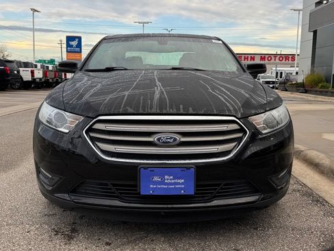 Certified 2018 Ford Taurus SEL AWD/4WD image 40